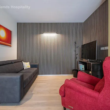 Il Tulipano 아파트 페자로